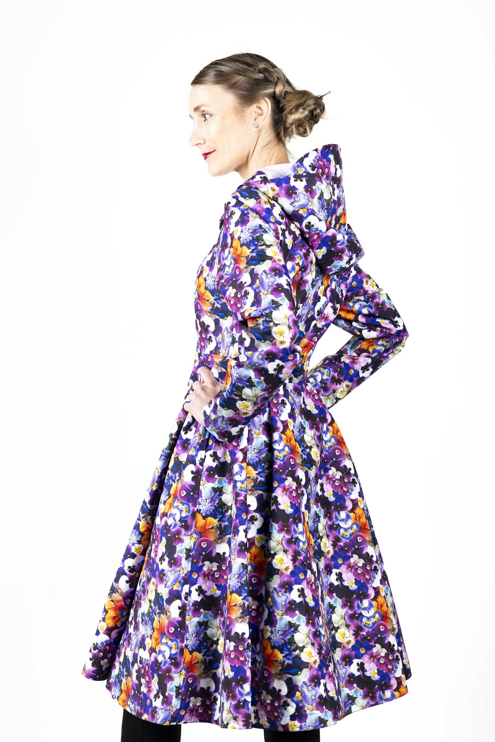 Amores Perfeitos Raincoat - Imagen 7